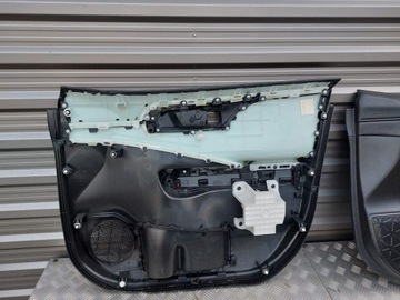 фото thumb №10, Toyota rav4 v оббивка двері перед ліва права