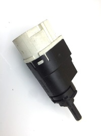 фото thumb №1, Clio iv датчик контактор свет стоп стоп-сигнал