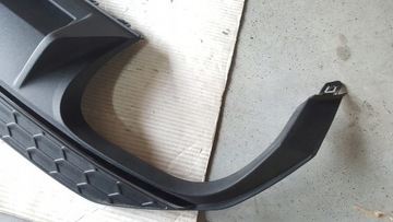 Вставка заднего бампера AUDI A3 S3 седан 8Y5807521C