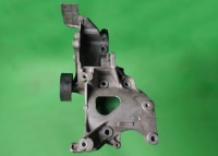 фото thumb №1, Кронштейн генератора fiat freemont 2.0 jtd 04627138aa