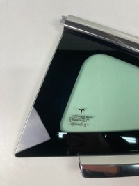 фото thumb №4, Скло кузовна ліва tesla 3