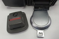 фото thumb №2, Pas лівий задня кліпса mercedes sl r230 2308600586