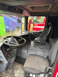 фото thumb №6, Кабина комплектная scania p cp19 czerwona