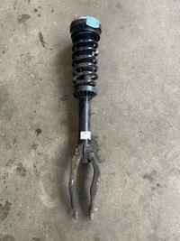 фото thumb №1, Range rover velar 2.0 d амортизатор переднее левый