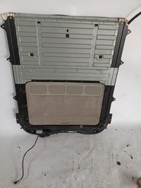 фото thumb №1, Mercedes w 216 люк