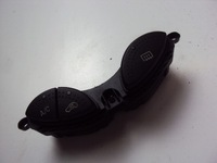 фото thumb №1, Панель кондиционера ford focus mk1 kombi