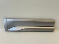 фото thumb №1, Audi q5 80a молдинг дверь правый задняя 80a853970 оригинал