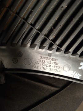 фото thumb №9, Заглушка багажника правые зад opel zafira 13131327 322225228