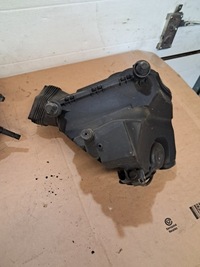 фото thumb №10, Корпус фільтра повітря 059133835e audi a6 c6 3.0 tdi