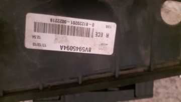 Audi A3 СЕДАН ЗАДНИЕ ФОНАРИ 8V5945093A 8V5945094A