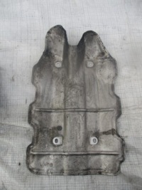 фото thumb №1, Защита тепловая mercedes 4.0 w205 s63 c63 e63 amg