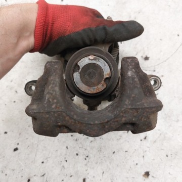 фото thumb №13, Opel astra j супорт гальмівний лівий зад чавунний