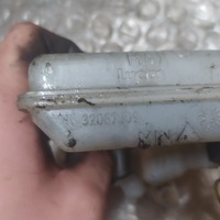 фото thumb №6, Бачок жидкость тормозной audi a6 c5 32067009