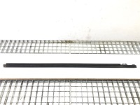 фото thumb №4, Молдинг уплотнитель перед левая хром mercedes c117