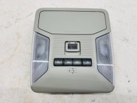 фото thumb №2, Rav4 v лампа освітлення салону кабіни сіра 24 pin