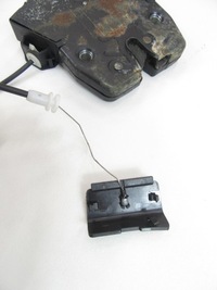 фото thumb №7, Замок кришки багажника bmw e70 x5 7206579