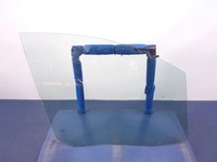 фото thumb №1, 807 c8 ulysee стекло дверь перед правая 03