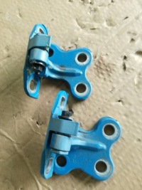 фото thumb №1, Volvo v60 i s60 ii петли дверь правое перед комплект 31299543 31218515