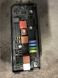 фото thumb №1, Коробка запобіжників opel 13144712