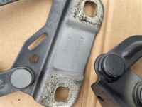 Петли капота левое + правый  mercedes ml w164 рестайлинг  model: 2009-2012r. в Украине, фото thumb