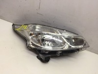 фото thumb №1, Лампа правая передняя peugeot 208 #160