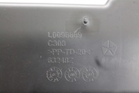 фото thumb №5, Бардачок пассажира chryler town country 07-16