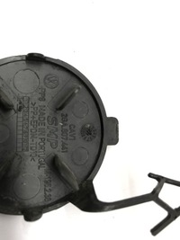 фото thumb №4, Vw t-roc заглушка фаркоп бампера задня 2ga807441