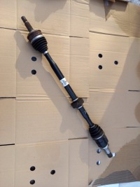 фото thumb №1, Toyota auris гибрид приводной вал правая 2013