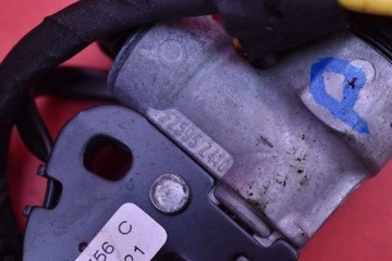 фото thumb №9, Натягувач застібка ременя правий перед 3w0857756c bentley continental i gt 03-12