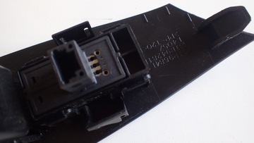 фото thumb №7, Mazda 6 gj iii панель перемикач скла правий перед