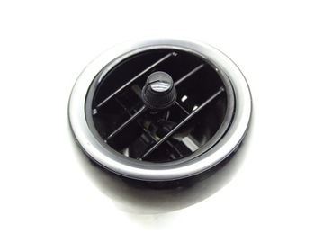 фото thumb №1, Решітка повітропровід консолі лівий перед mercedes c w205 a2058303604