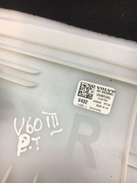 Volvo v60 iii защита стойка правый задний  31467624 в Украине, фото thumb