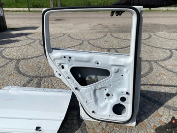 фото thumb №10, Vw tiguan 5na двері ліві зад 5na833603c оригінал