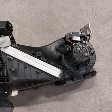 фото thumb №11, Audi a4 b8 обігрівач повітродувка змішувач 8k1820005q