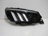 фото thumb №1, Лампа правая peugeot 2008 ii full led 9841641980