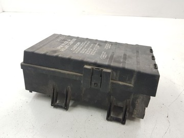 фото thumb №7, Chrysler voyager 2001 коробка запобіжників / комплект