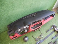 фото thumb №2, Консоль панель приладів подушки безпеки ремені alfa romeo stelvio czerwona