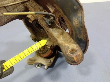 фото thumb №5, Toyota rav4 iii xa30 поворотный кулак перед правая ступица