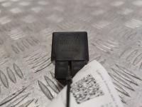 фото thumb №1, Lexus nx реле світла задніх 895a147010