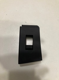 фото thumb №1, 74272-02630 toyota auris ii защита заглушка переключателя левый задняя