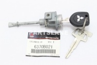 фото thumb №1, Вкладка замка дверь цилиндр замка mitsubishi space star ii iii 2013-2025