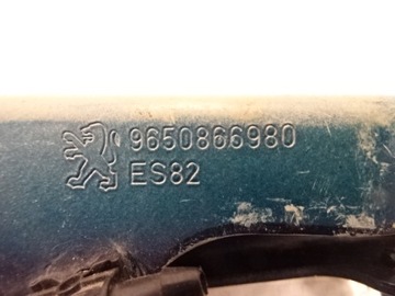 фото thumb №7, Peugeot 207 левая петля капота крышки двигателя 9650866980