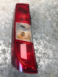 фото thumb №1, Лампа левый задняя dacia dokker 265551619r