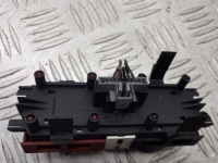 фото thumb №2, Переключатель света аварийных renault scenic ii 2.0 8200095496