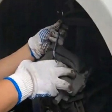 2шт. Зажимной крючок для вешалки. Крюк для тормозного суппорта.