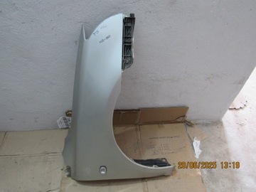 фото thumb №1, Крило правий перед avensis t25 1c0