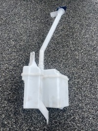 фото thumb №1, Бак омывателя toyota chr