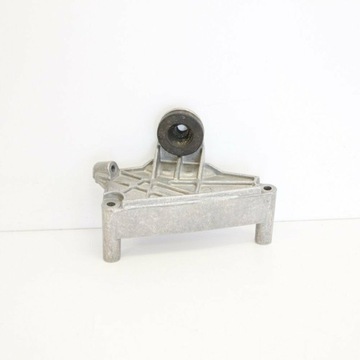 фото thumb №1, Mercedes-benz e-class w212 двигун cover кронштейн a6420101740 оригінал