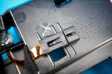 фото thumb №11, Кронштейн панелі розподільчої led qq2 audi a6 4k a7 4k8 4k1857736 4k0947355r