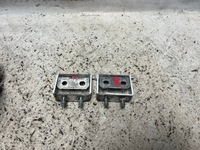 фото thumb №1, Nissan qashqai j10 петля петли крышки багажника